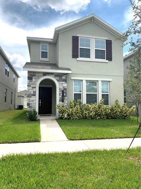 A home in WINTER GARDEN