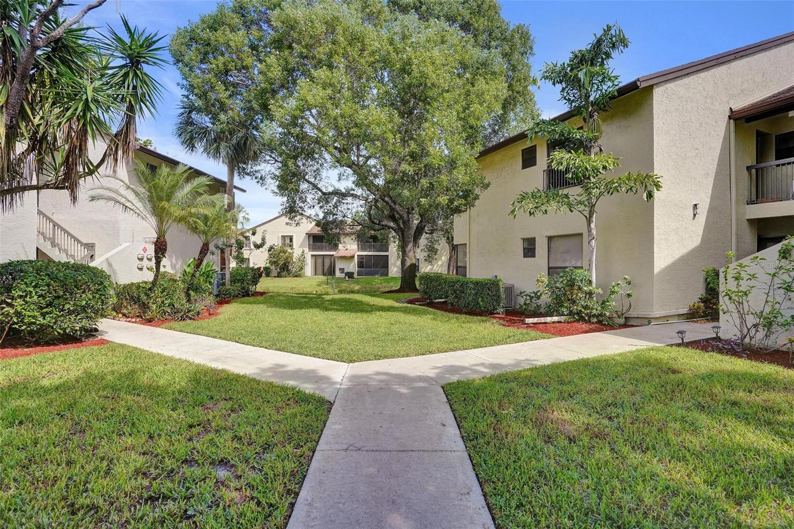 3117 COCOPLUM CIRCLE 33101