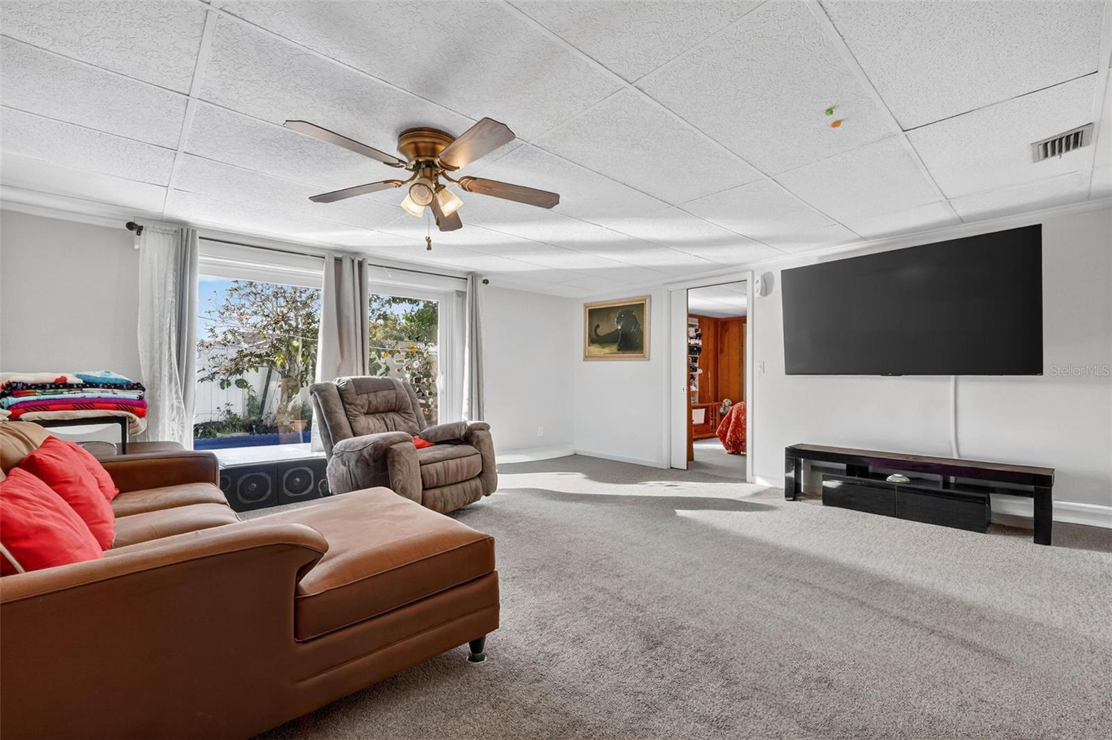 ALOHA GARDENS - Residential