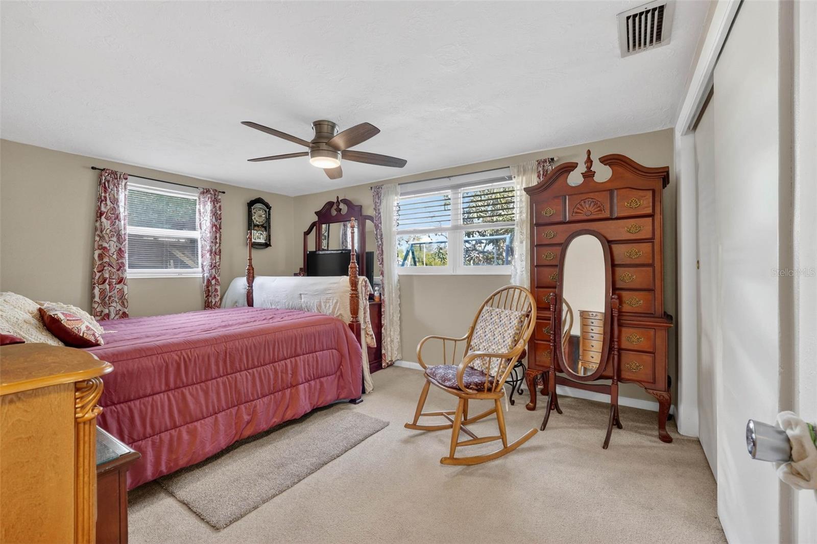 ALOHA GARDENS - Residential