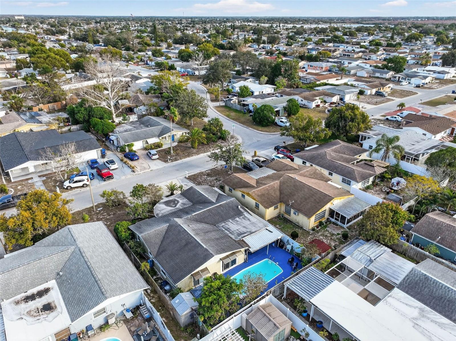 ALOHA GARDENS - Residential