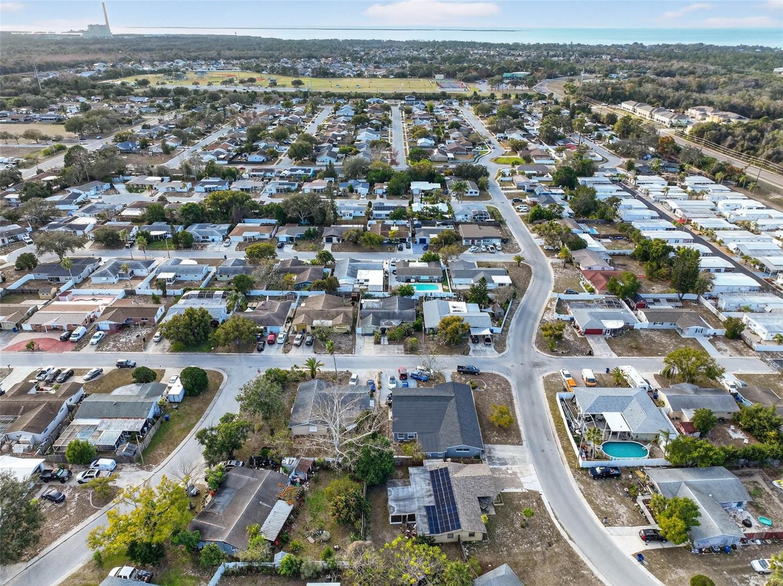 ALOHA GARDENS - Residential