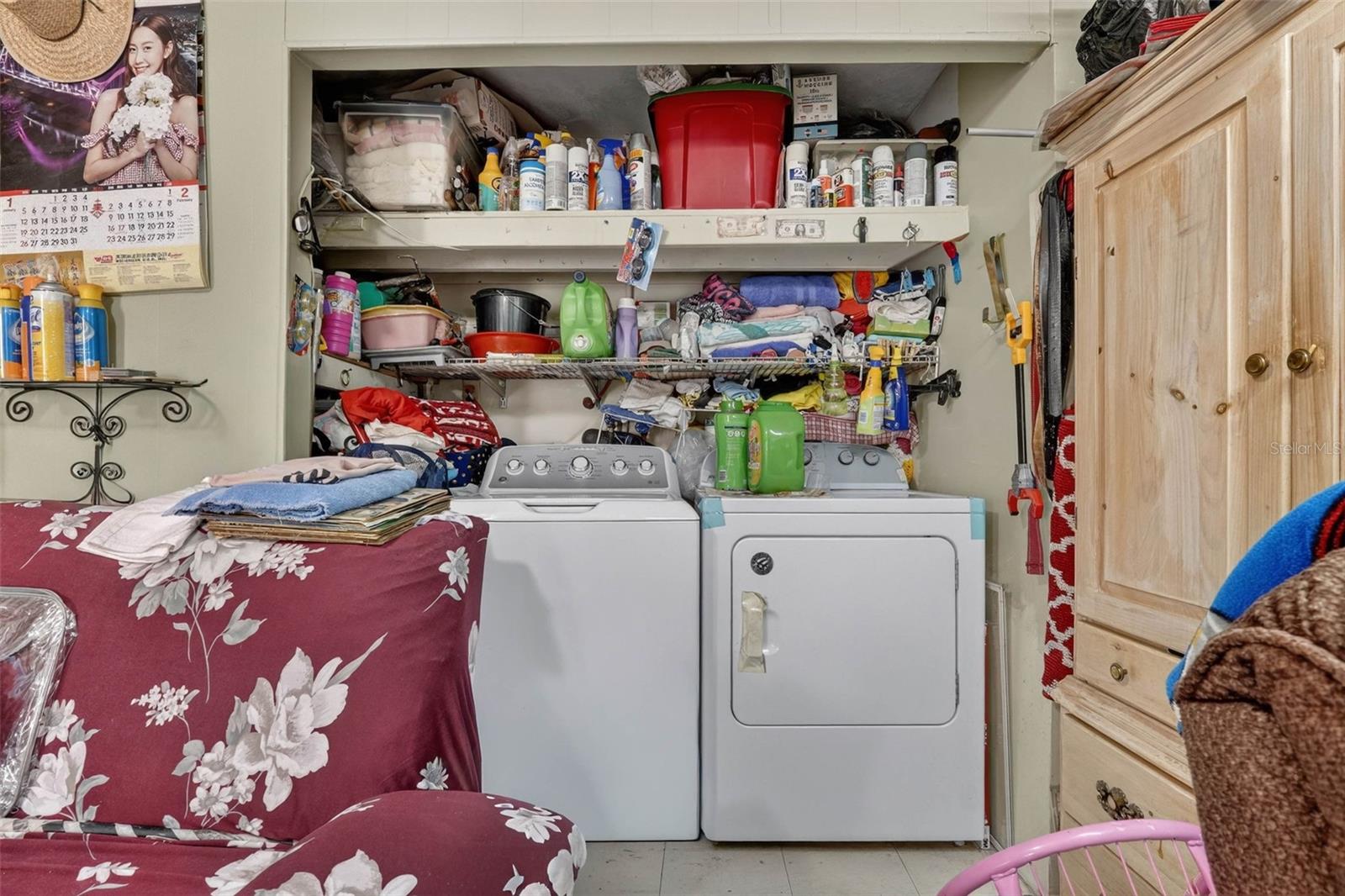 ALOHA GARDENS - Residential