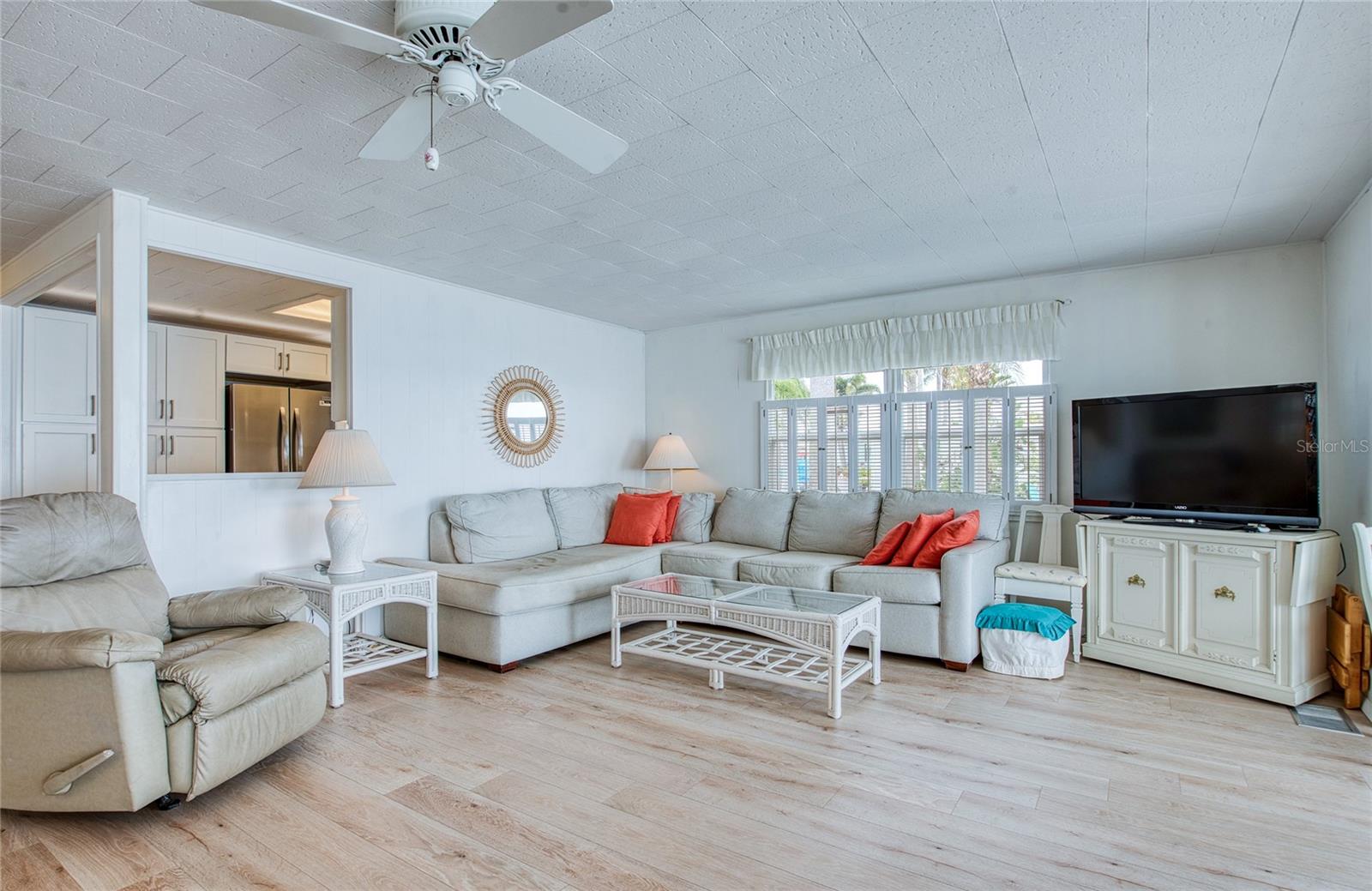 BAY ARISTOCRAT VILLAGE MOBILE HOME PARK UNREC - Residential