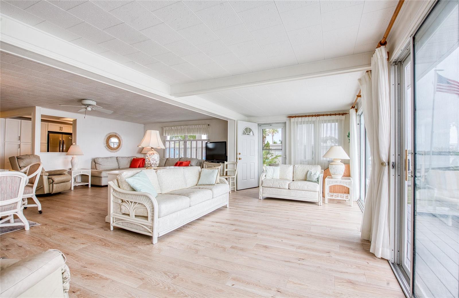 BAY ARISTOCRAT VILLAGE MOBILE HOME PARK UNREC - Residential