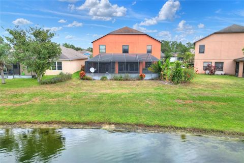 A home in WINTER HAVEN