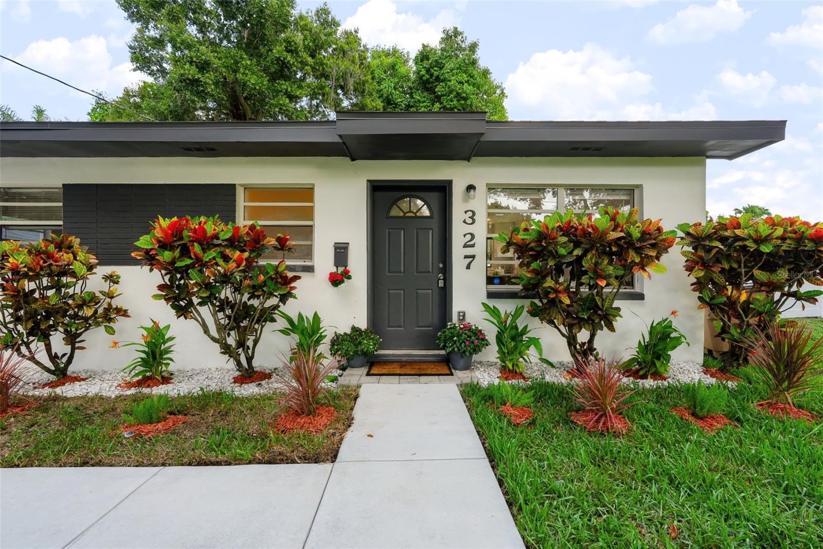 327 BARBARA CIRCLE