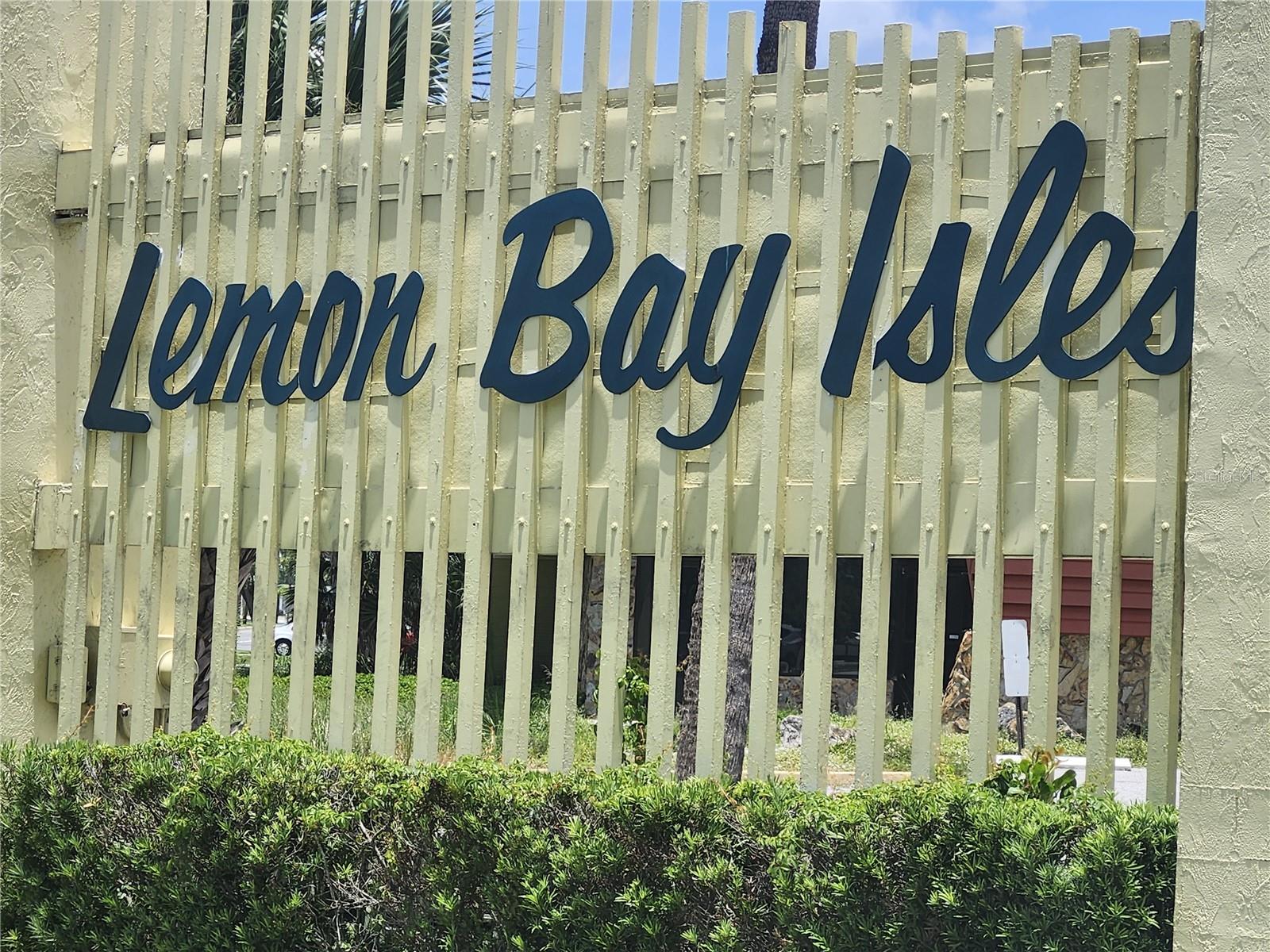 LEMON BAY ISLES PH 01 - Land