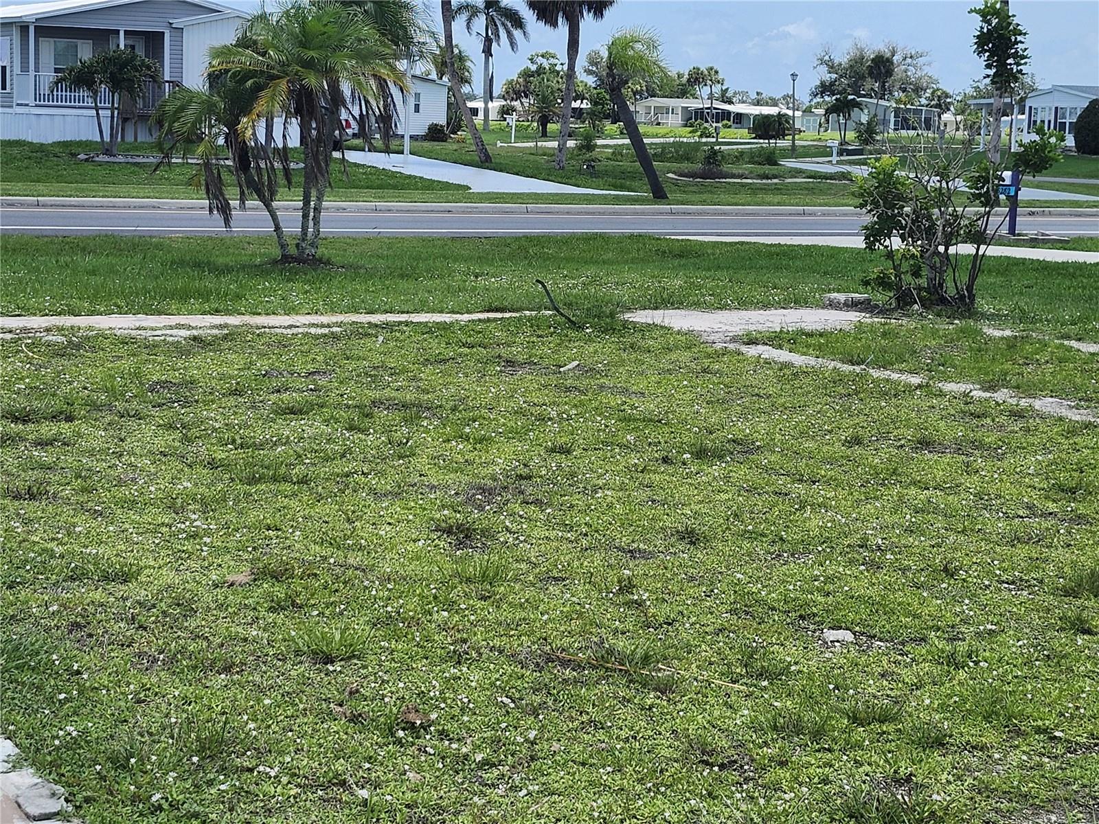 LEMON BAY ISLES PH 01 - Land