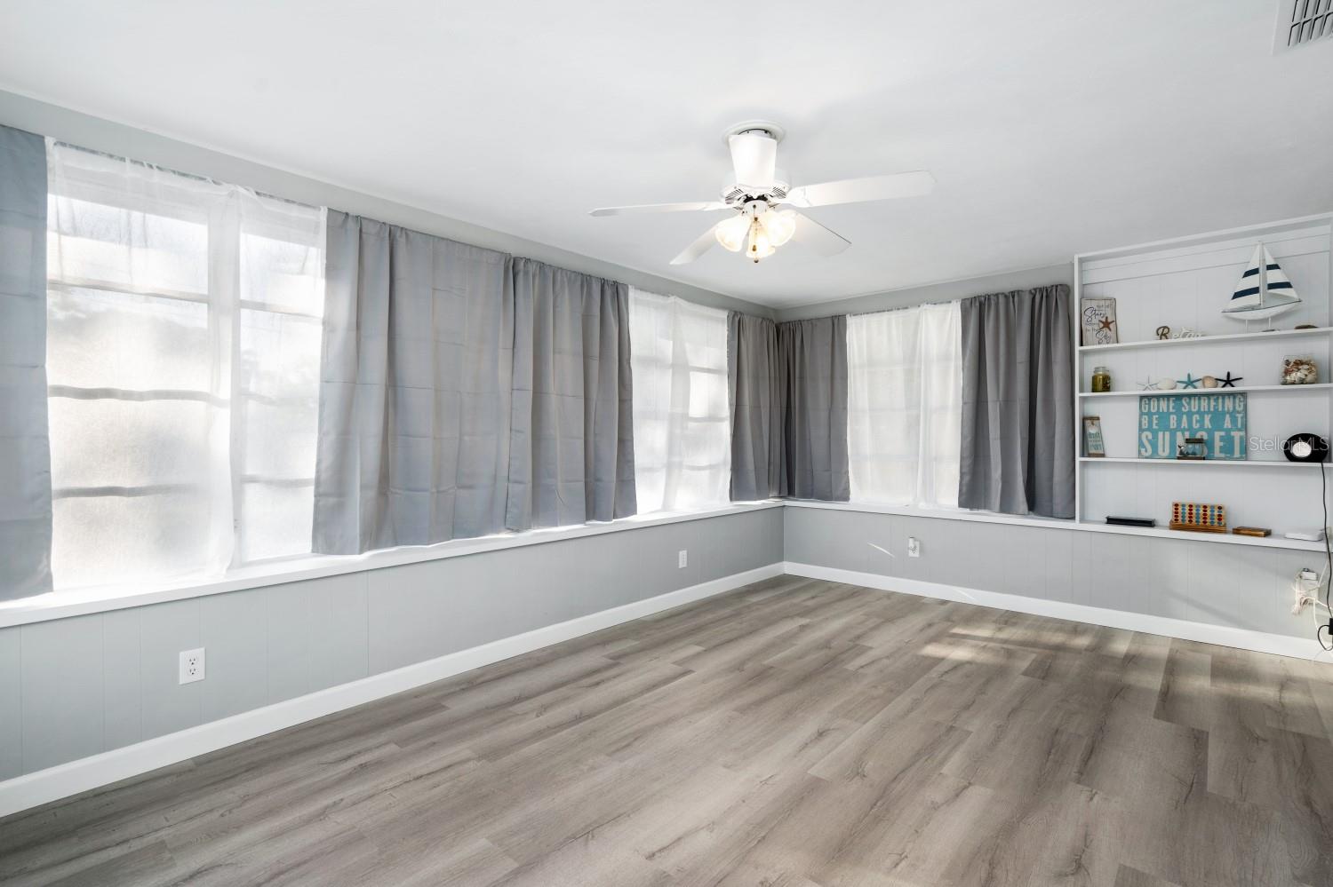 CLEAR VIEW MANOR - Residential