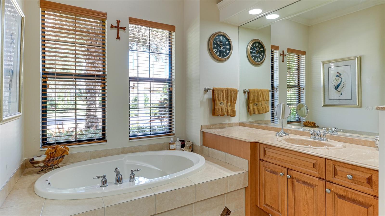 SILVER OAK - Residential