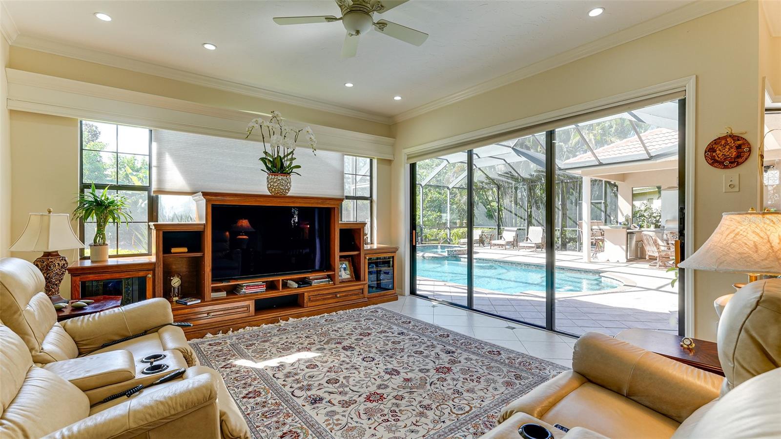 SILVER OAK - Residential