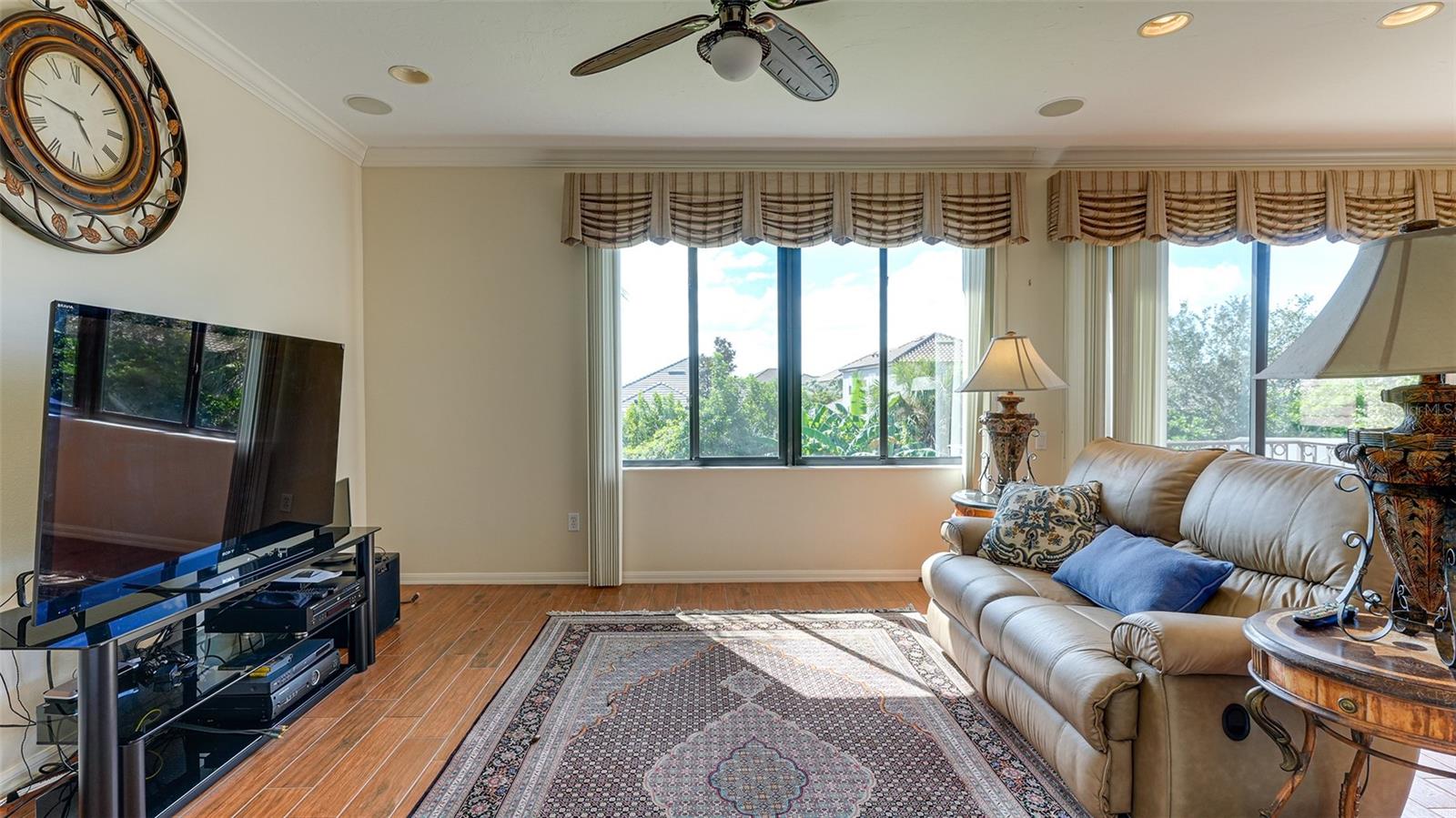 SILVER OAK - Residential