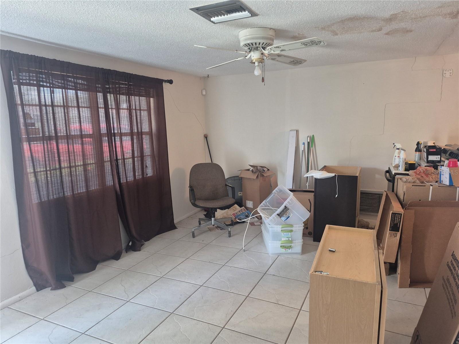 HOLIDAY LAKE ESTATES - Residential