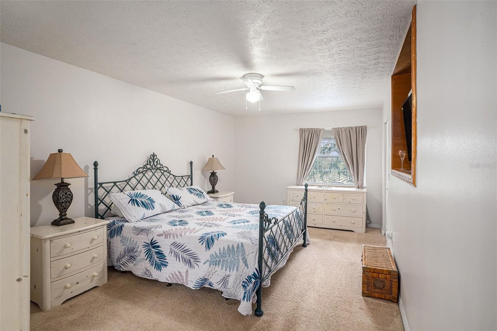 FUTCH ACRES - Residential