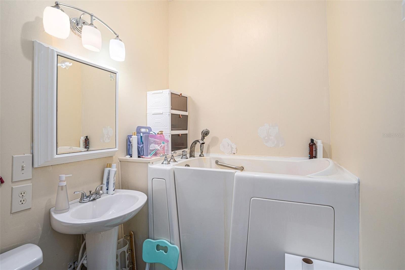 FUTCH ACRES - Residential