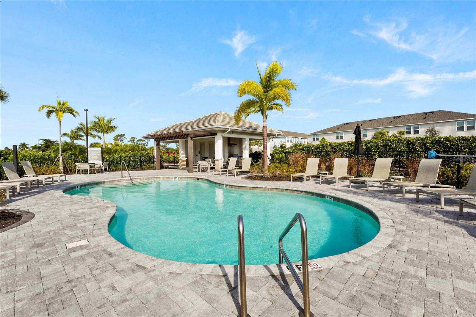 SKYE RANCH NBRHD TWO TWNHMS - Residential