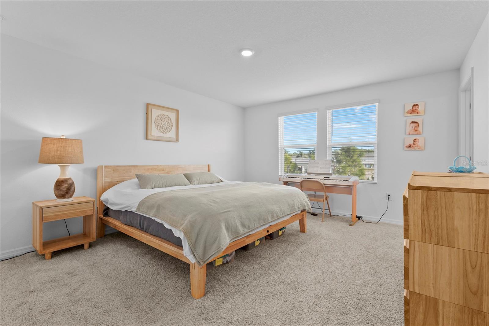 SKYE RANCH NBRHD TWO TWNHMS - Residential