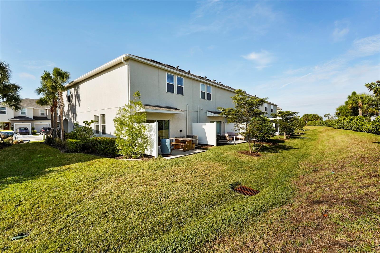 SKYE RANCH NBRHD TWO TWNHMS - Residential