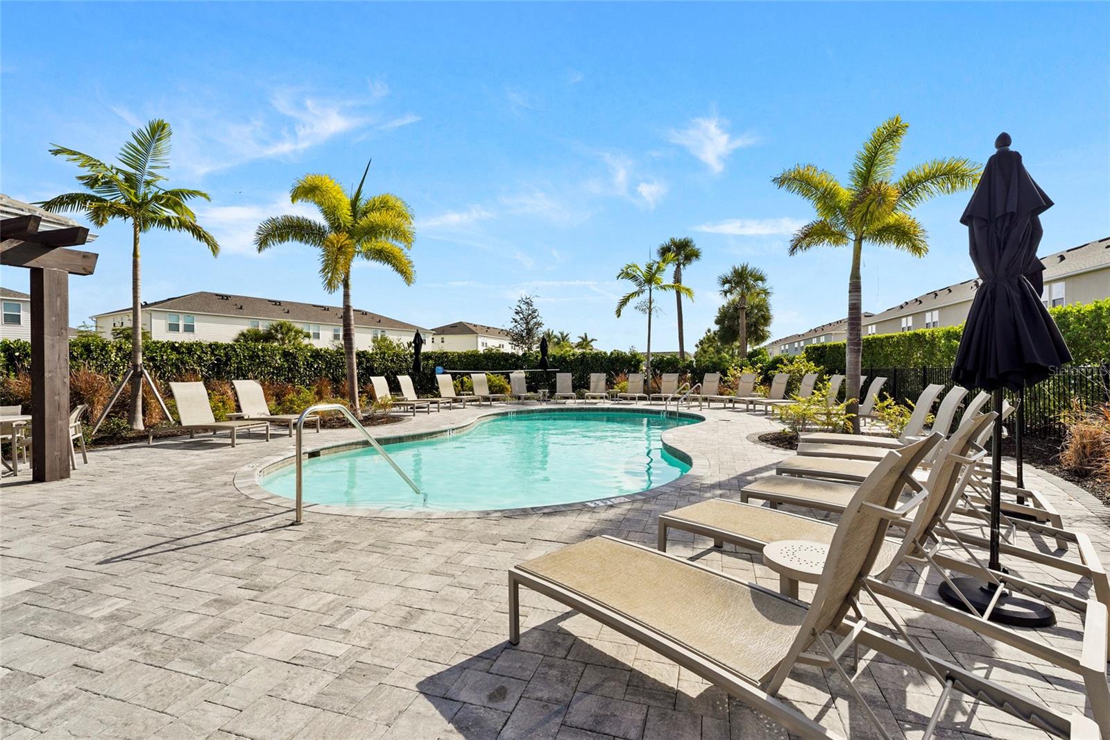 SKYE RANCH NBRHD TWO TWNHMS - Residential