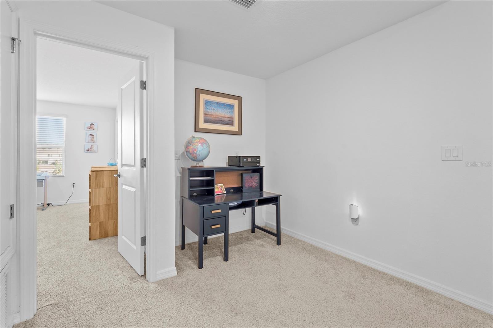 SKYE RANCH NBRHD TWO TWNHMS - Residential