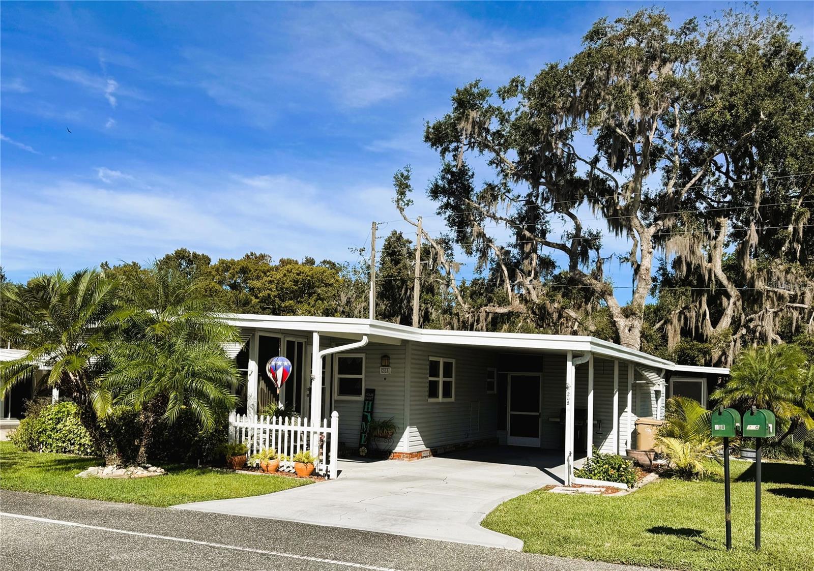 HAWTHORNE AT LEESBURG A COOP - Residential