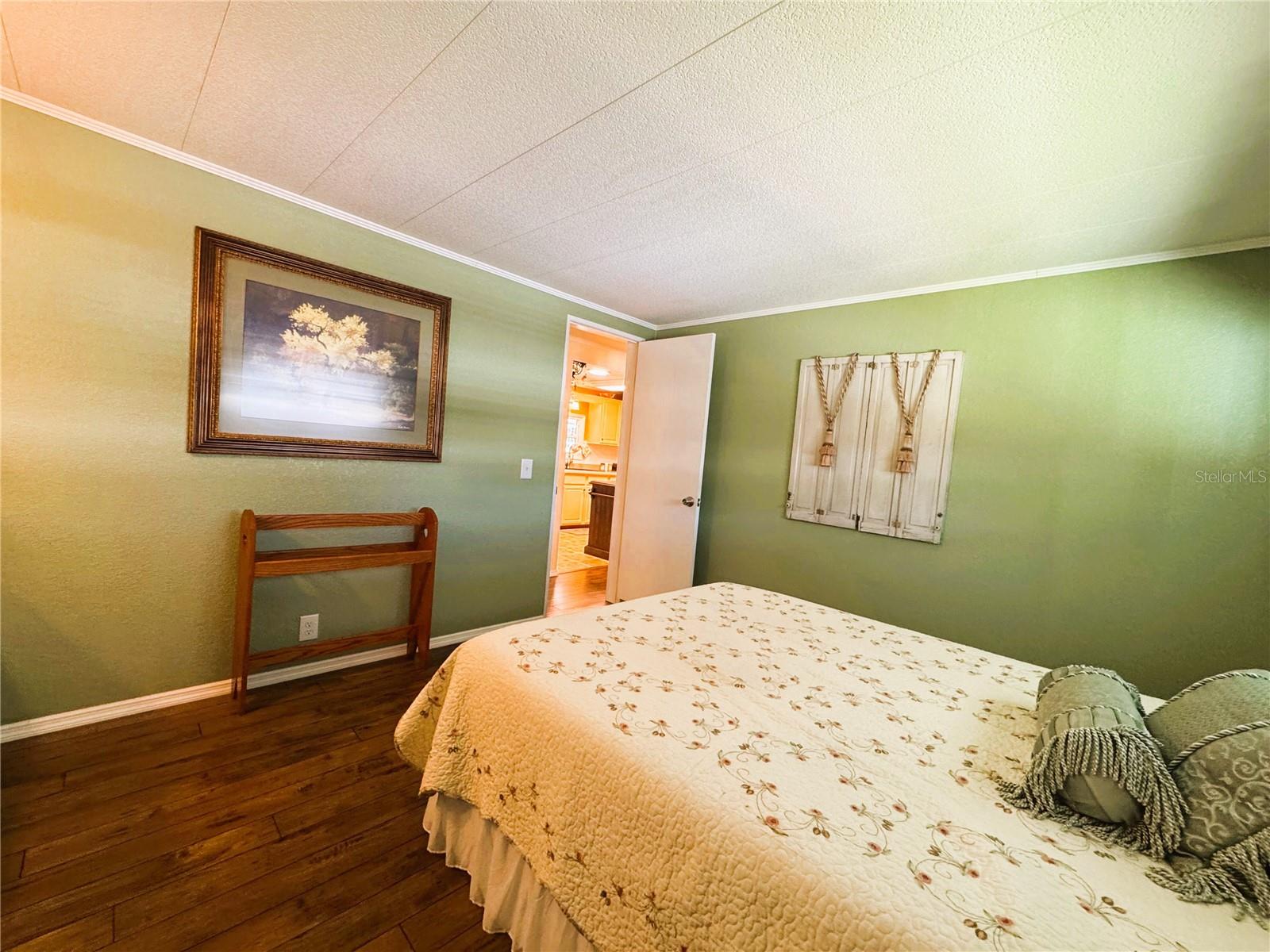 HAWTHORNE AT LEESBURG A COOP - Residential