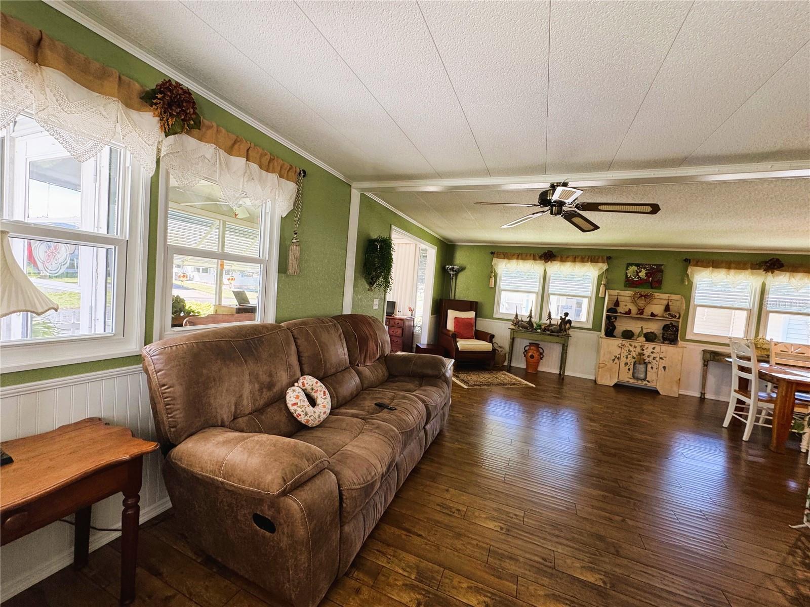 HAWTHORNE AT LEESBURG A COOP - Residential