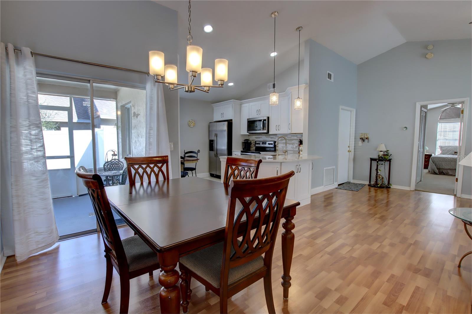 RESERVE AT THE CROSSINGS PH 1 THE - Residential