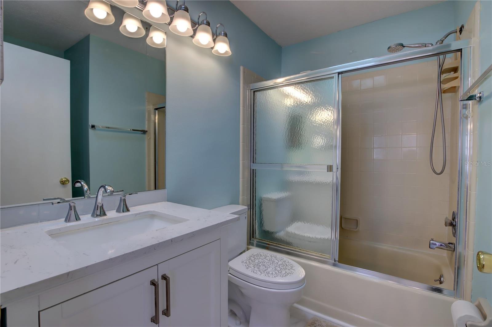 RESERVE AT THE CROSSINGS PH 1 THE - Residential