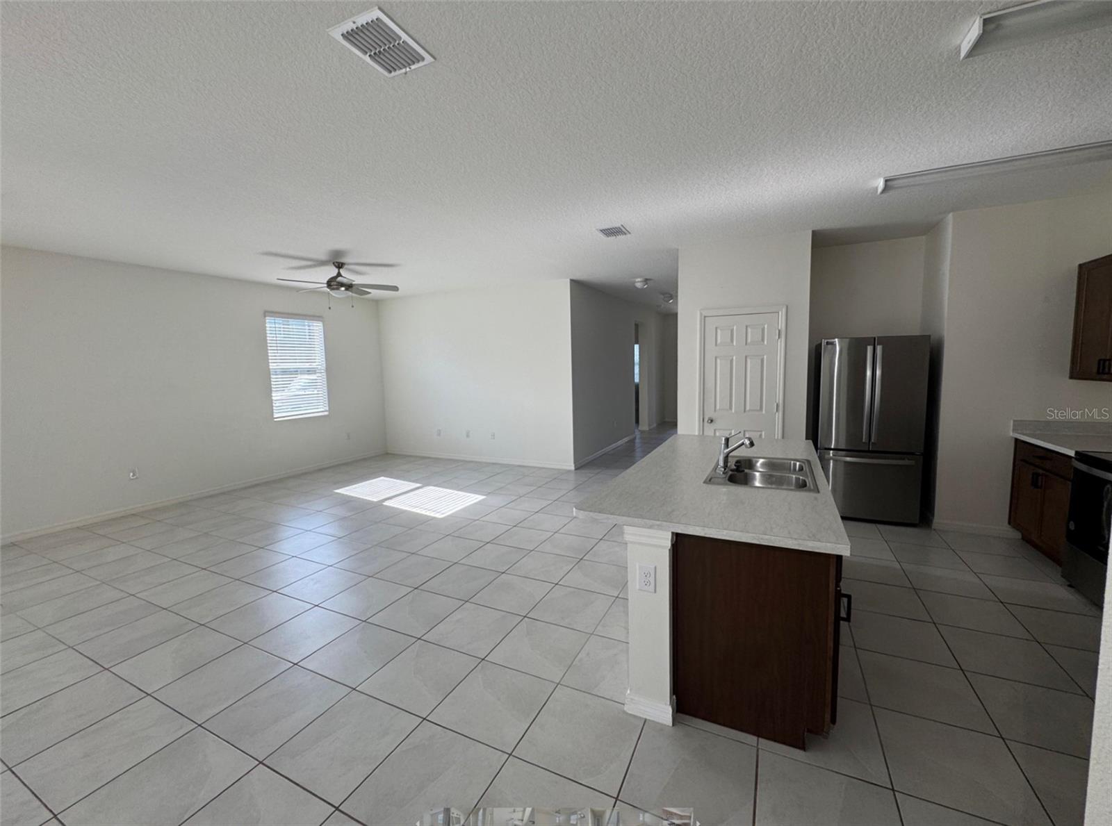 7054 CRUZ COURT