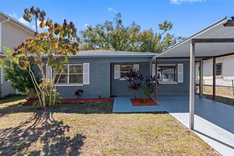 Photo of 1740 W Walnut Street, Tampa, FL 33607 (MLS # TB8476410)