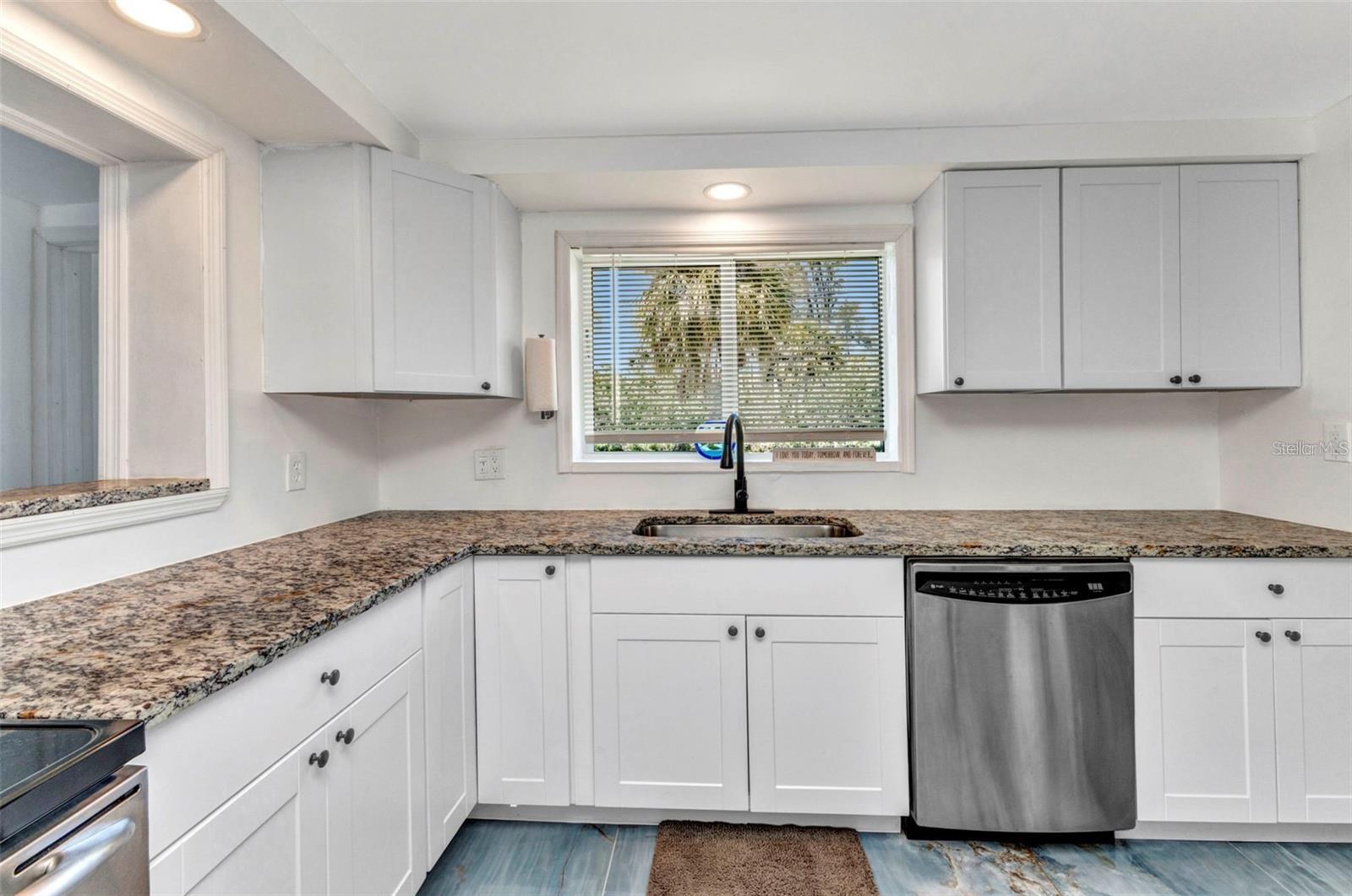 BLK DBAYSHORES - Residential