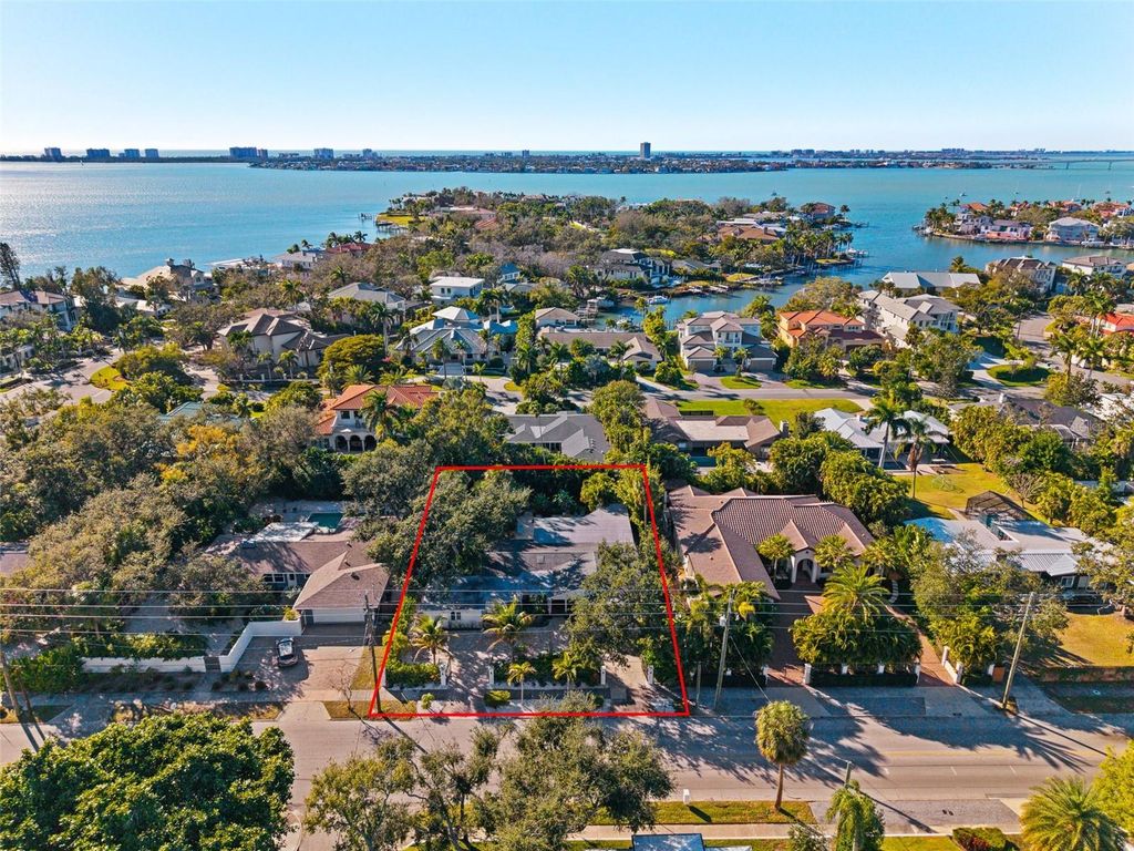 Photo of 1740 S Orange Avenue, Sarasota, FL 34239 (MLS # A4687499)