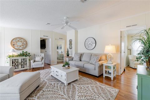 Tiny photo for 2611 Vindale Road, Tavares, FL 32778 (MLS # G5113668)