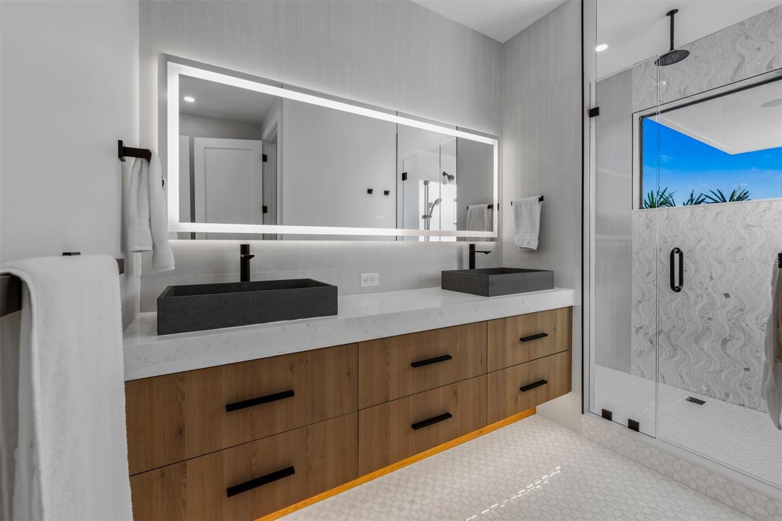 SHORE ACRES FIRST ADD - Residential