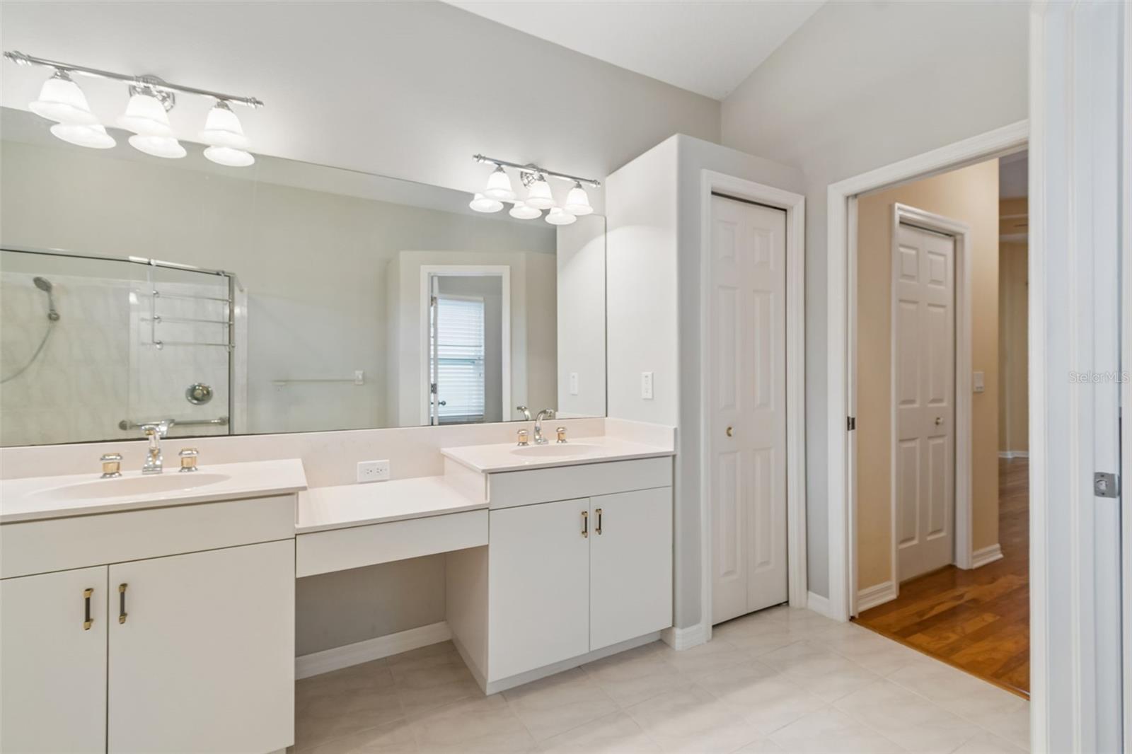 FOX WOOD PH 03 - Residential