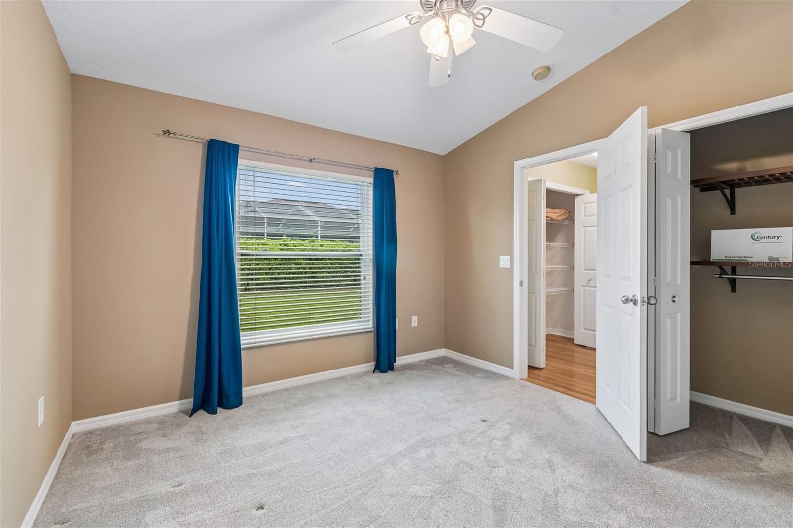 FOX WOOD PH 03 - Residential