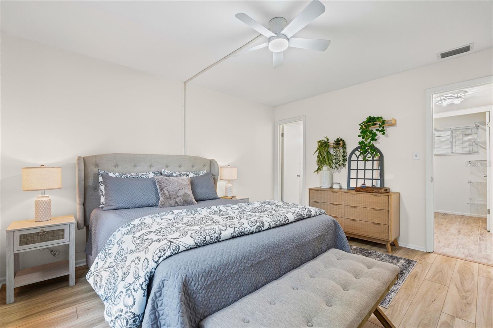 BAYSHORE II SEC 16 - Residential