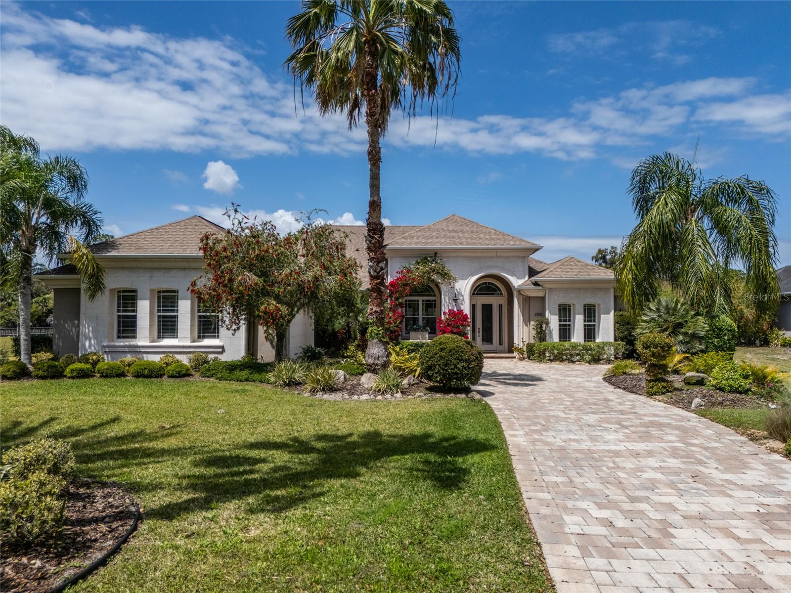 190 WILLOW OAK WAY