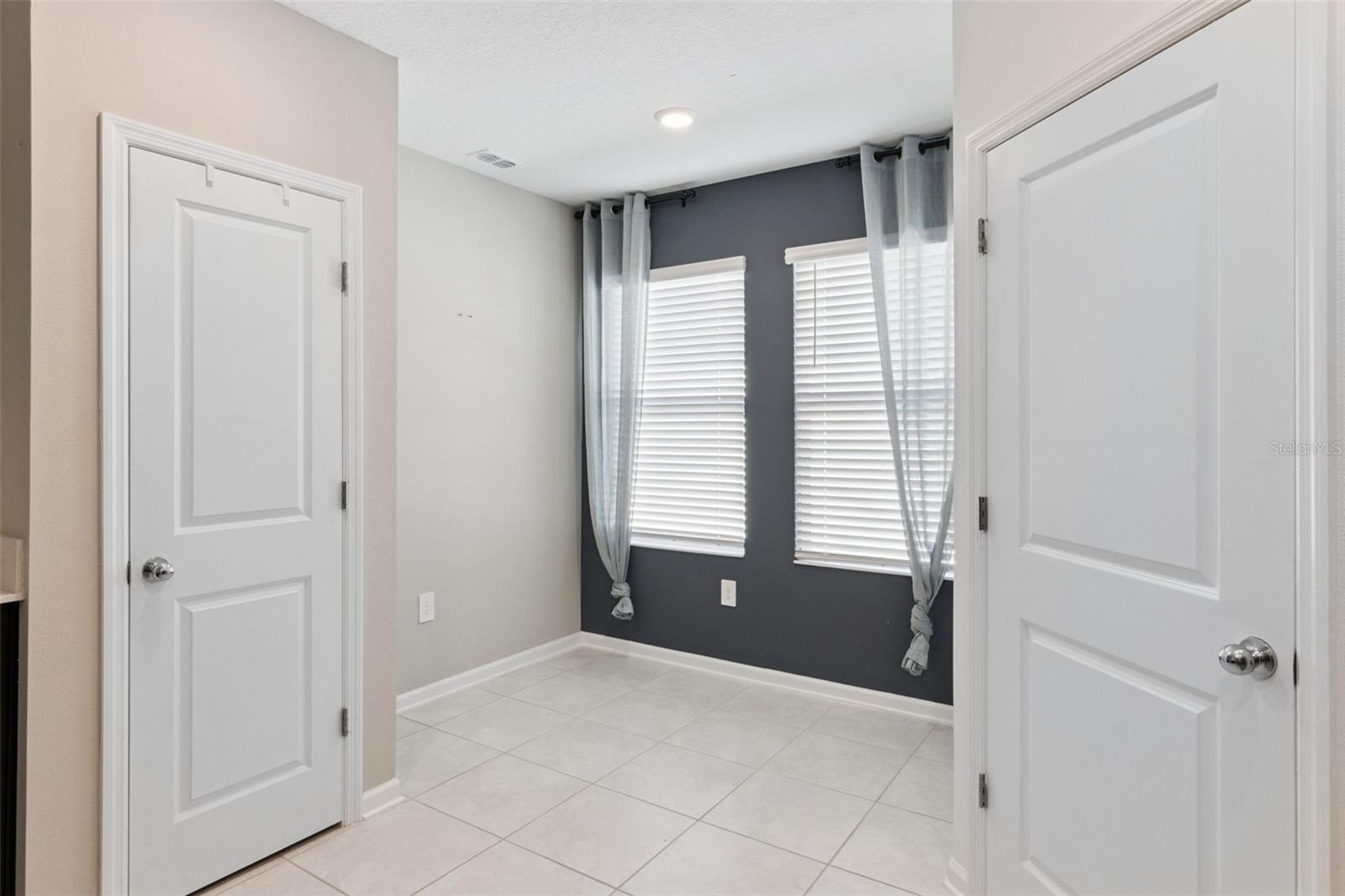 LAWSON DUNES SUB - Residential