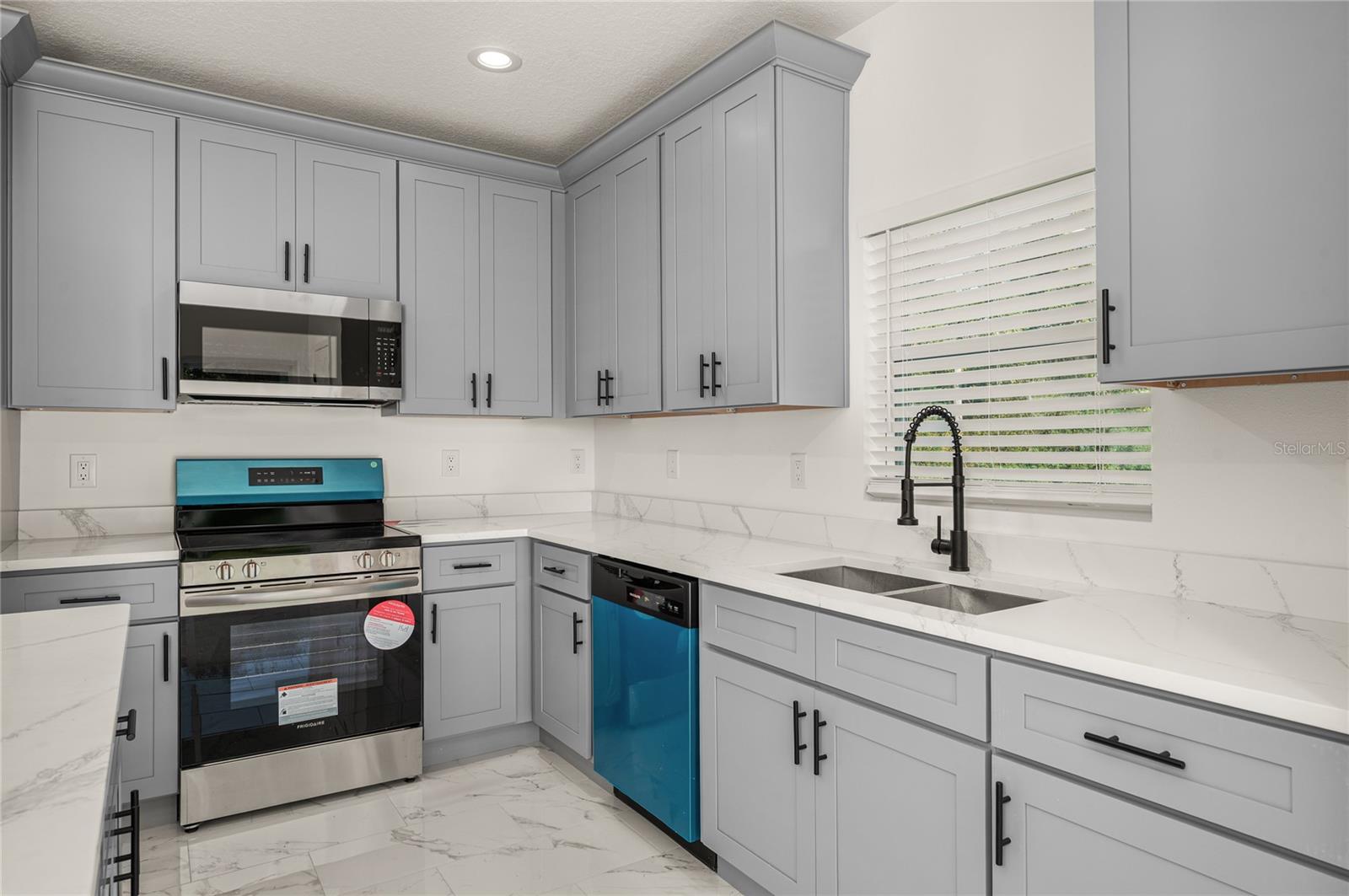 DELTONA LAKES UNIT 2 - Residential