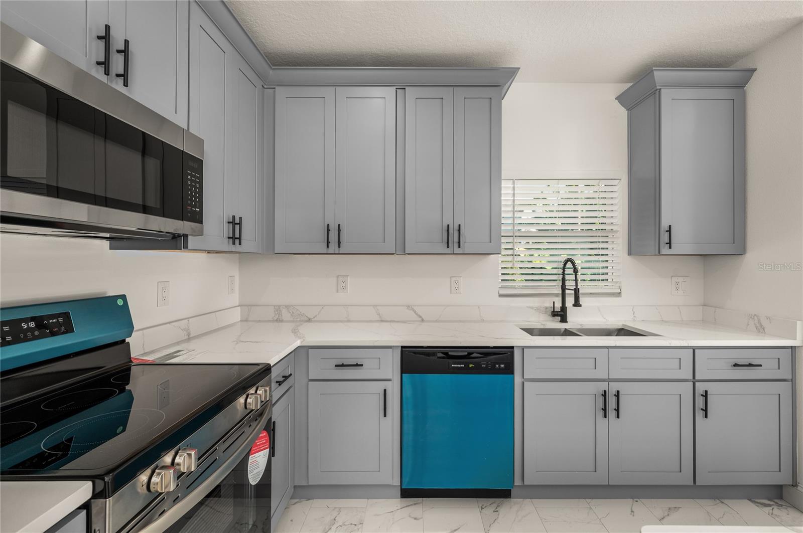 DELTONA LAKES UNIT 2 - Residential