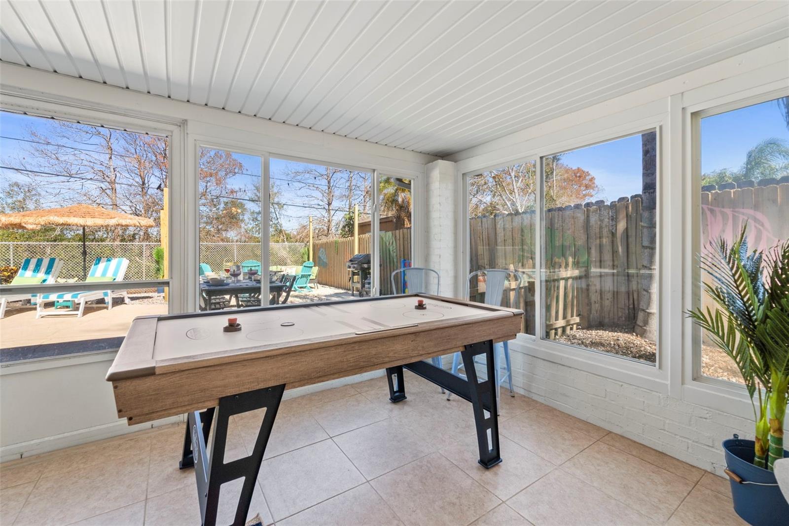 HOLIDAY HIGHLANDS 3RD ADD - Residential