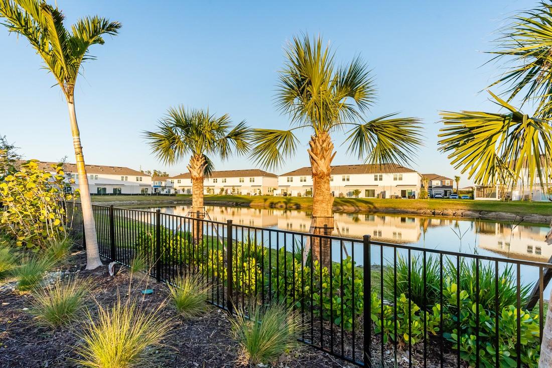 THE TOWNS AT SKYE RANCH - Residential