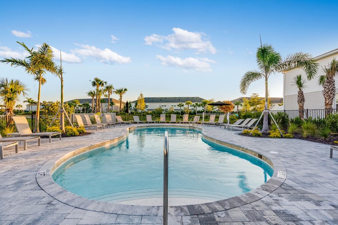 THE TOWNS AT SKYE RANCH - Residential