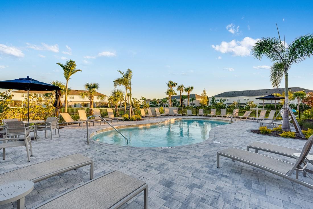 THE TOWNS AT SKYE RANCH - Residential