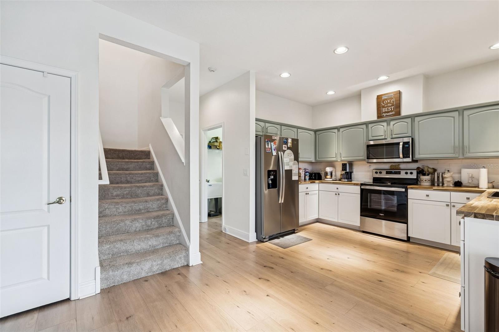 PLANTATION PALMS PH 06 - Residential