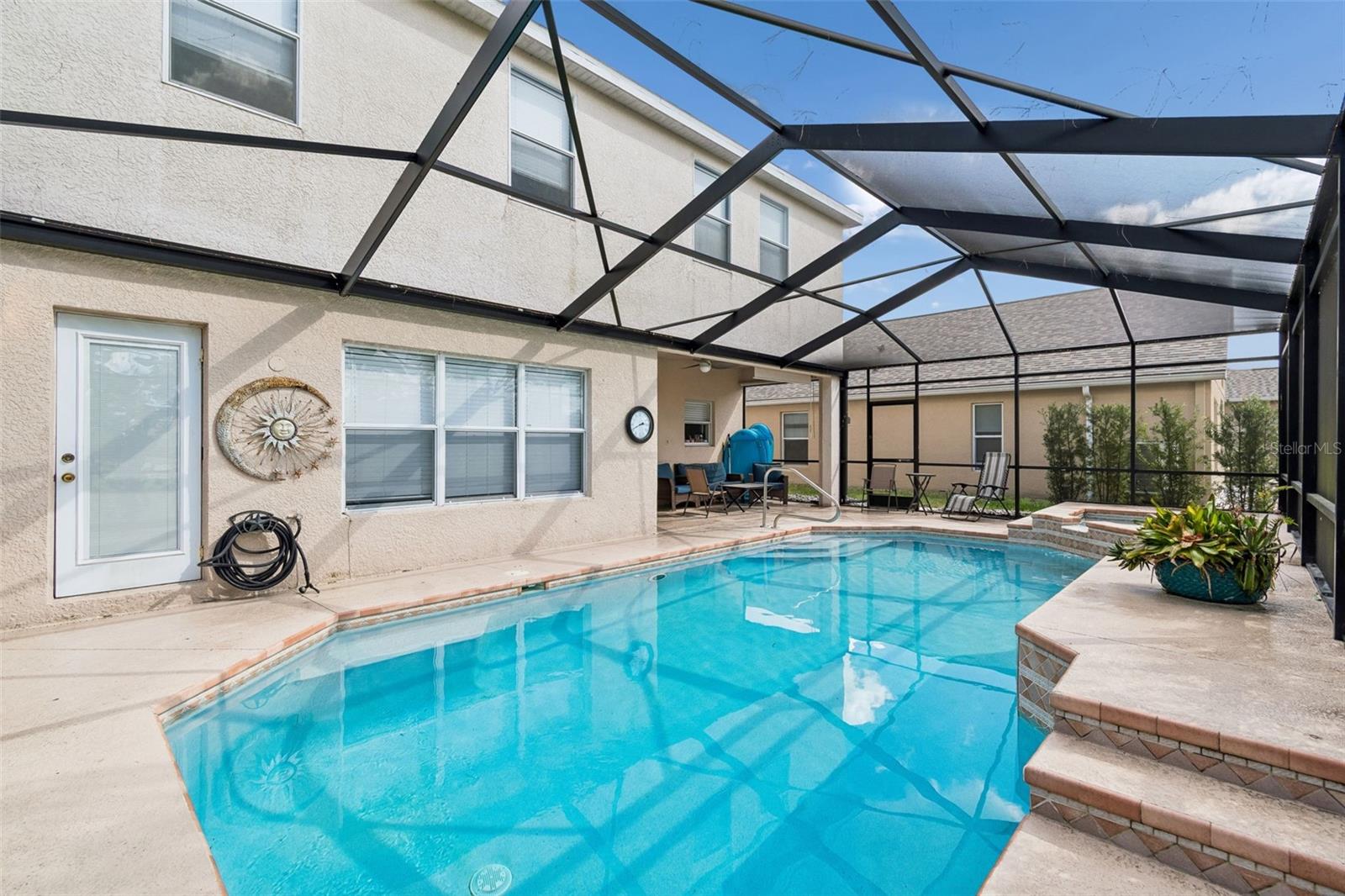 PLANTATION PALMS PH 06 - Residential