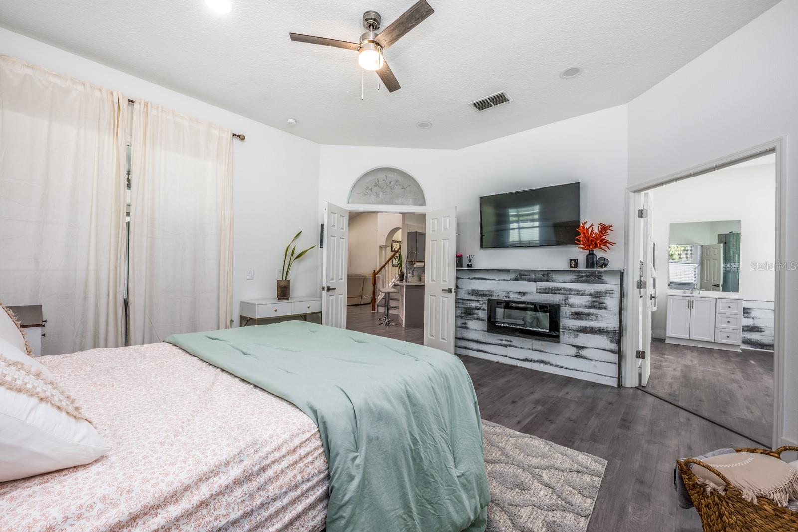 RESERVE - Residential